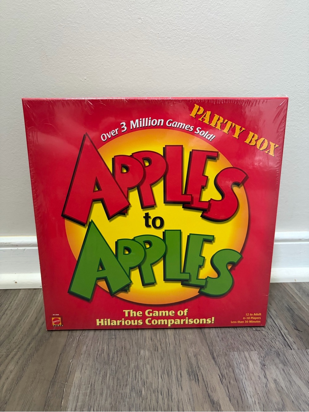 Apples To Apples The Game Party Box Fun Family Games NEW &‎ SEALED